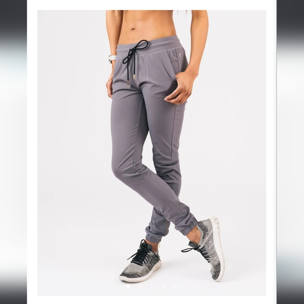 ZYIA Active Peak Zipper Joggers